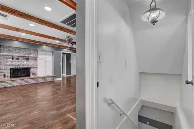 $2,500 | 443 National Street, Henderson, NV 89015