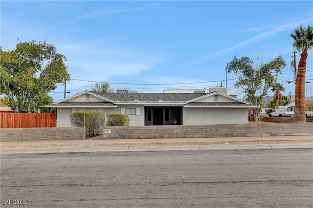 $2,500 | 443 National Street, Henderson, NV 89015