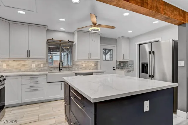 $2,500 | 443 National Street, Henderson, NV 89015