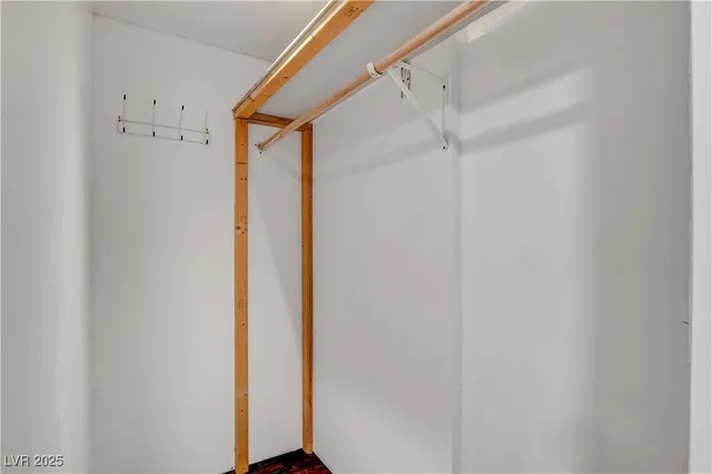 $2,500 | 443 National Street, Henderson, NV 89015