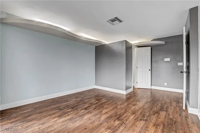 $2,500 | 443 National Street, Henderson, NV 89015