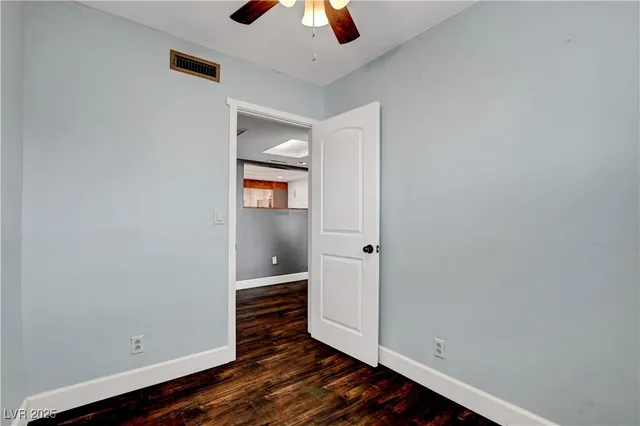 $2,500 | 443 National Street, Henderson, NV 89015