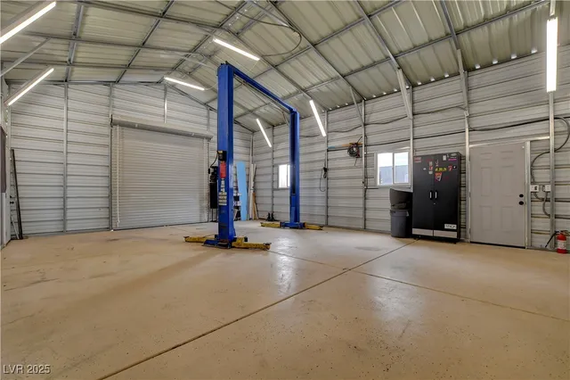 $2,500 | 443 National Street, Henderson, NV 89015