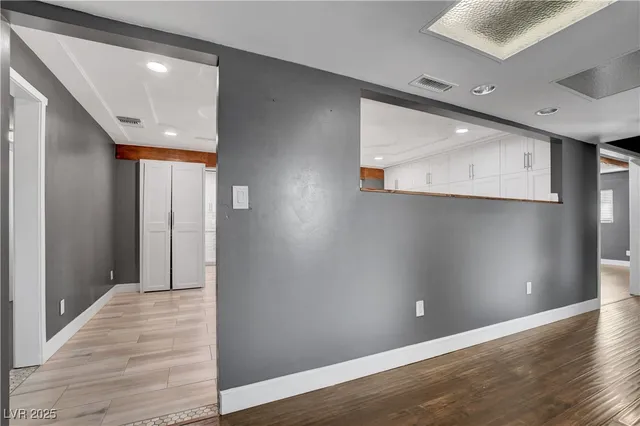 $2,500 | 443 National Street, Henderson, NV 89015