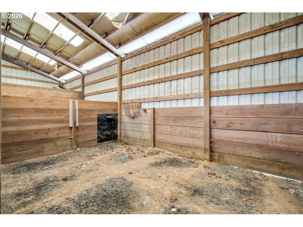 15530 Northwest Old Pumpkin Ridge Road North Plains, OR 97133 - Photo 43 of 48 Barn