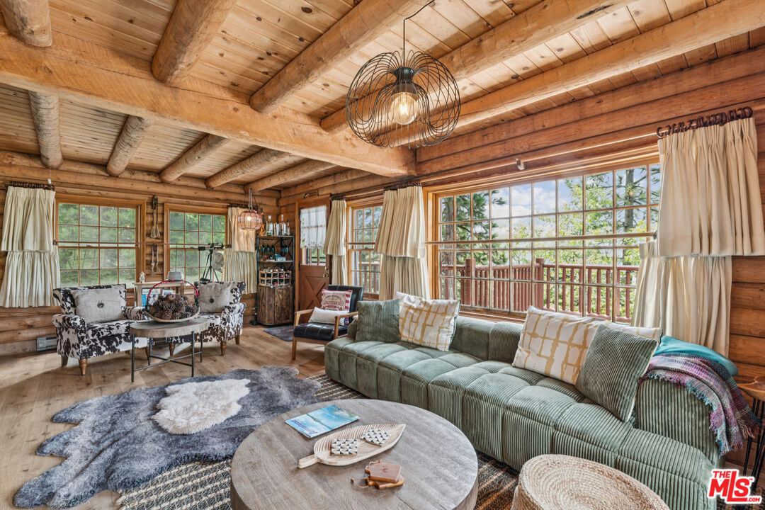 4 Winding Way Running Springs, CA 92382 - Photo 11 of 49