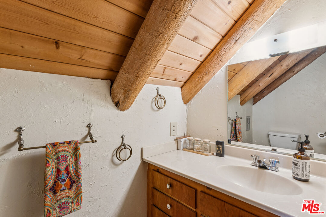 4 Winding Way Running Springs, CA 92382 - Photo 26 of 49