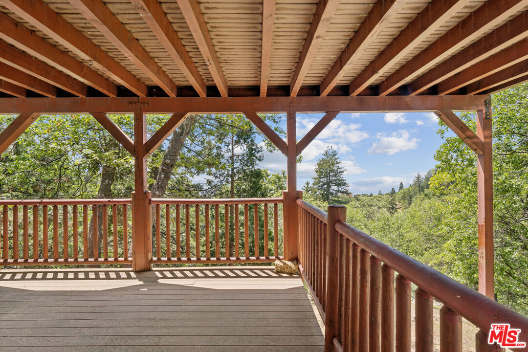 4 Winding Way Running Springs, CA 92382 - Photo 33 of 49