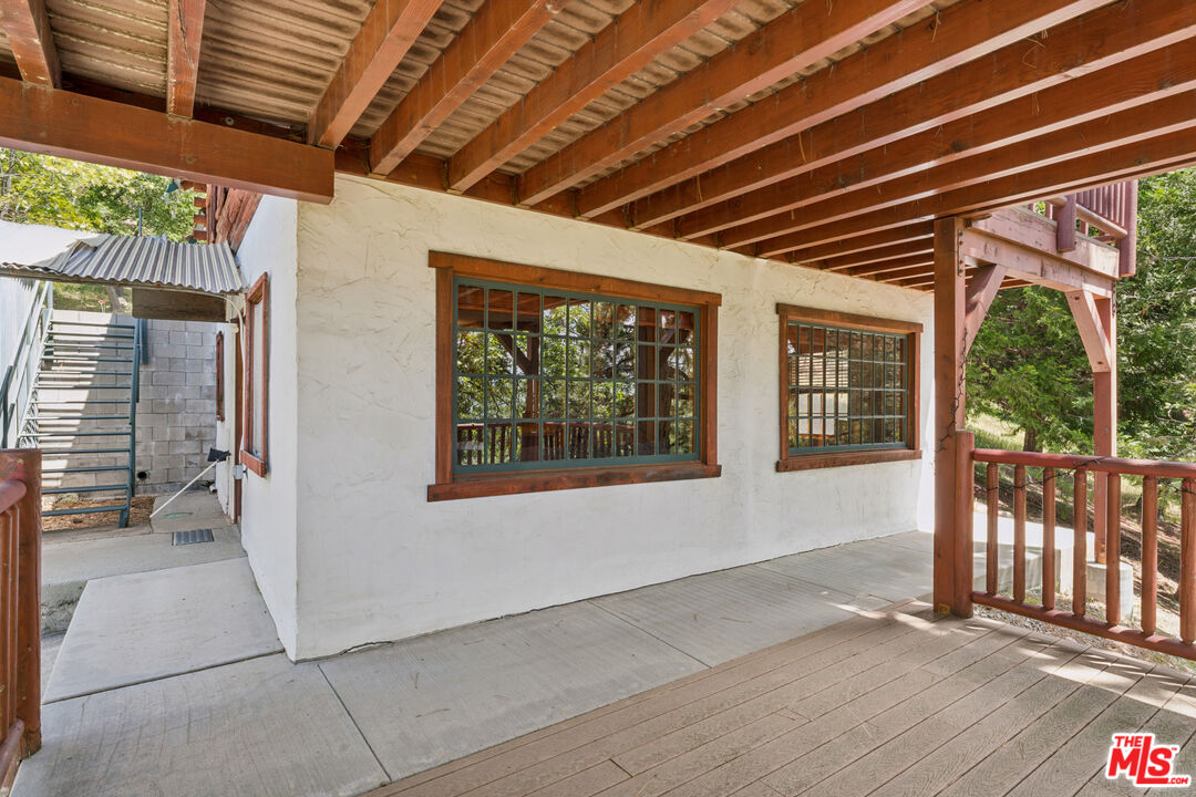 4 Winding Way Running Springs, CA 92382 - Photo 34 of 49