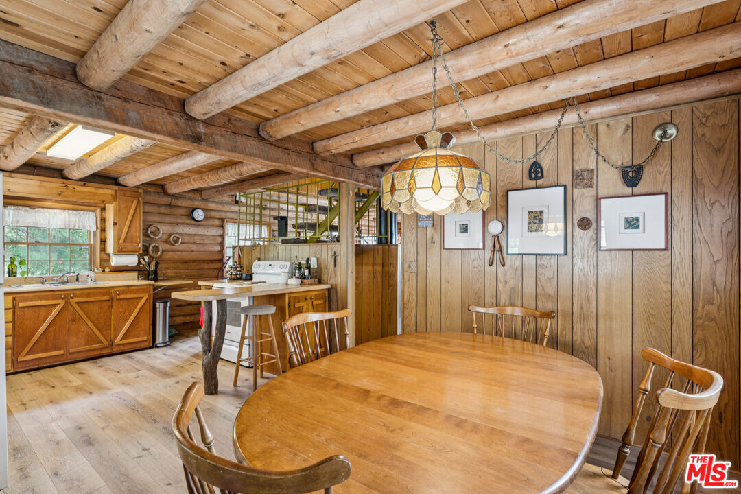 4 Winding Way Running Springs, CA 92382 - Photo 5 of 49