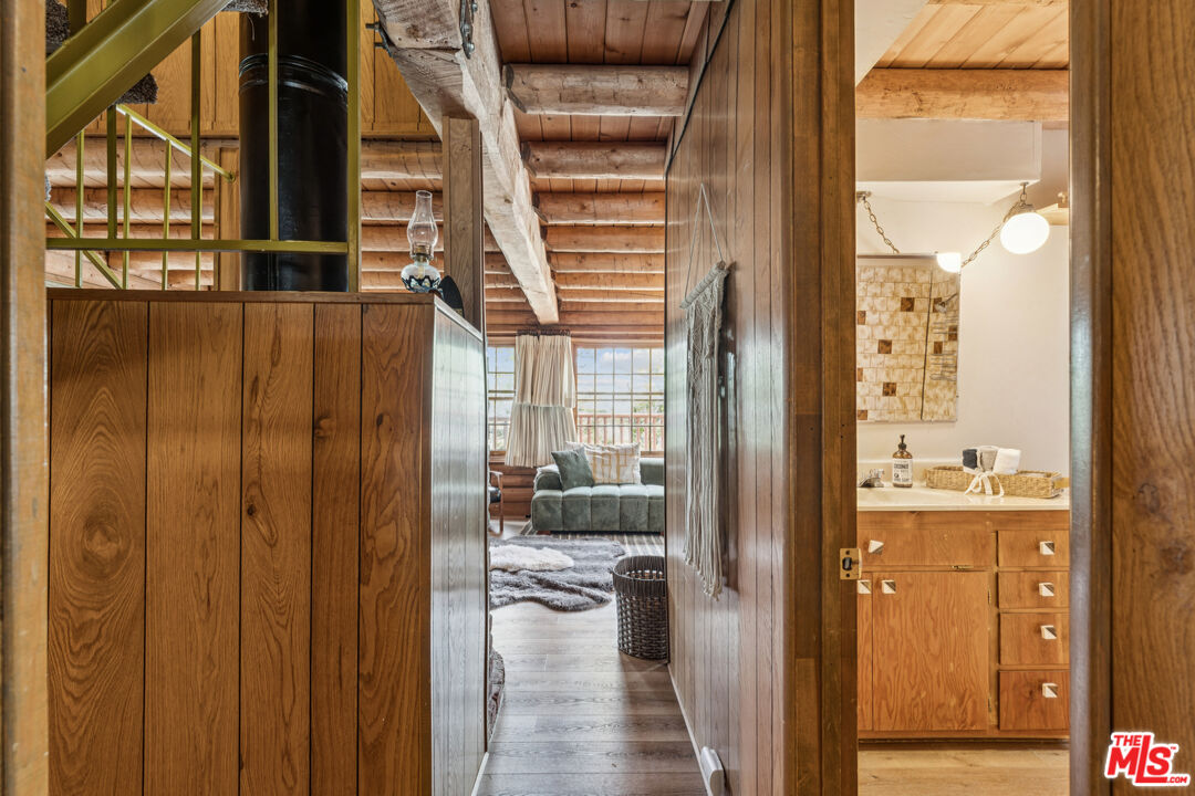 4 Winding Way Running Springs, CA 92382 - Photo 10 of 49