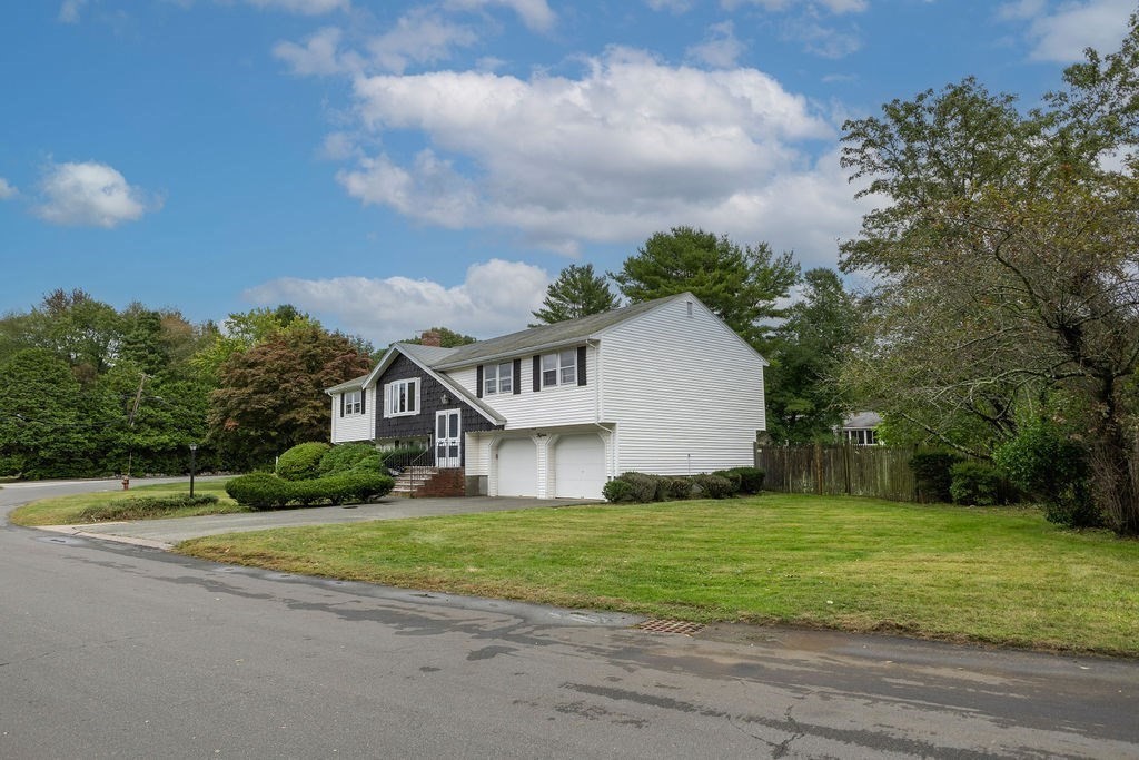15 Casey Street Canton, MA 02021 - Photo 3 of 42 Gallery Image 3
