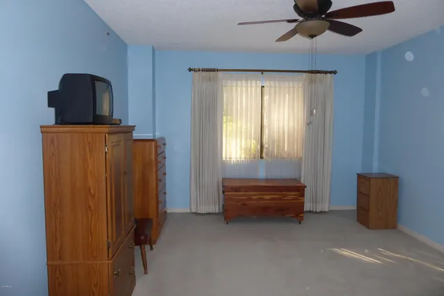 $125,000 | 10330 West Thunderbird Boulevard, Unit A127, Sun City, AZ 85351