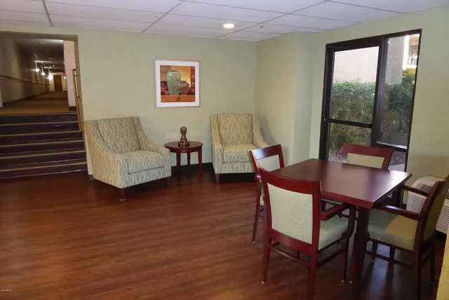 $125,000 | 10330 West Thunderbird Boulevard, Unit A127, Sun City, AZ 85351