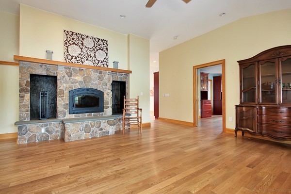 33 Hale Road Stow, MA 01775 - Photo 8 of 24 Gallery Image 8