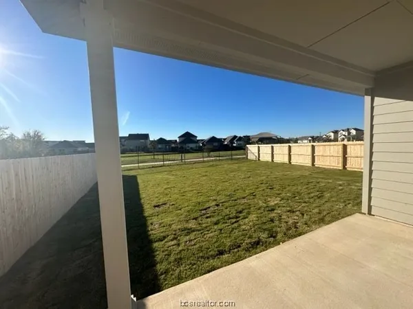$2,450 | 975 Lady Bird Lane, College Station, TX 77845
