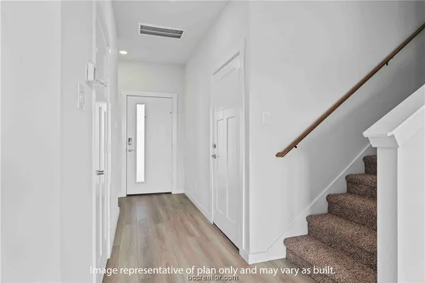 $2,450 | 975 Lady Bird Lane, College Station, TX 77845