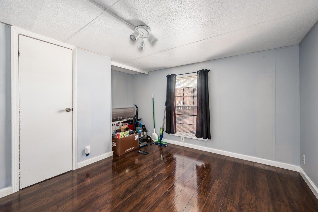 7 Cornwall Street Exeter, NH 03833 - Photo 18 of 29 Gallery Image 18