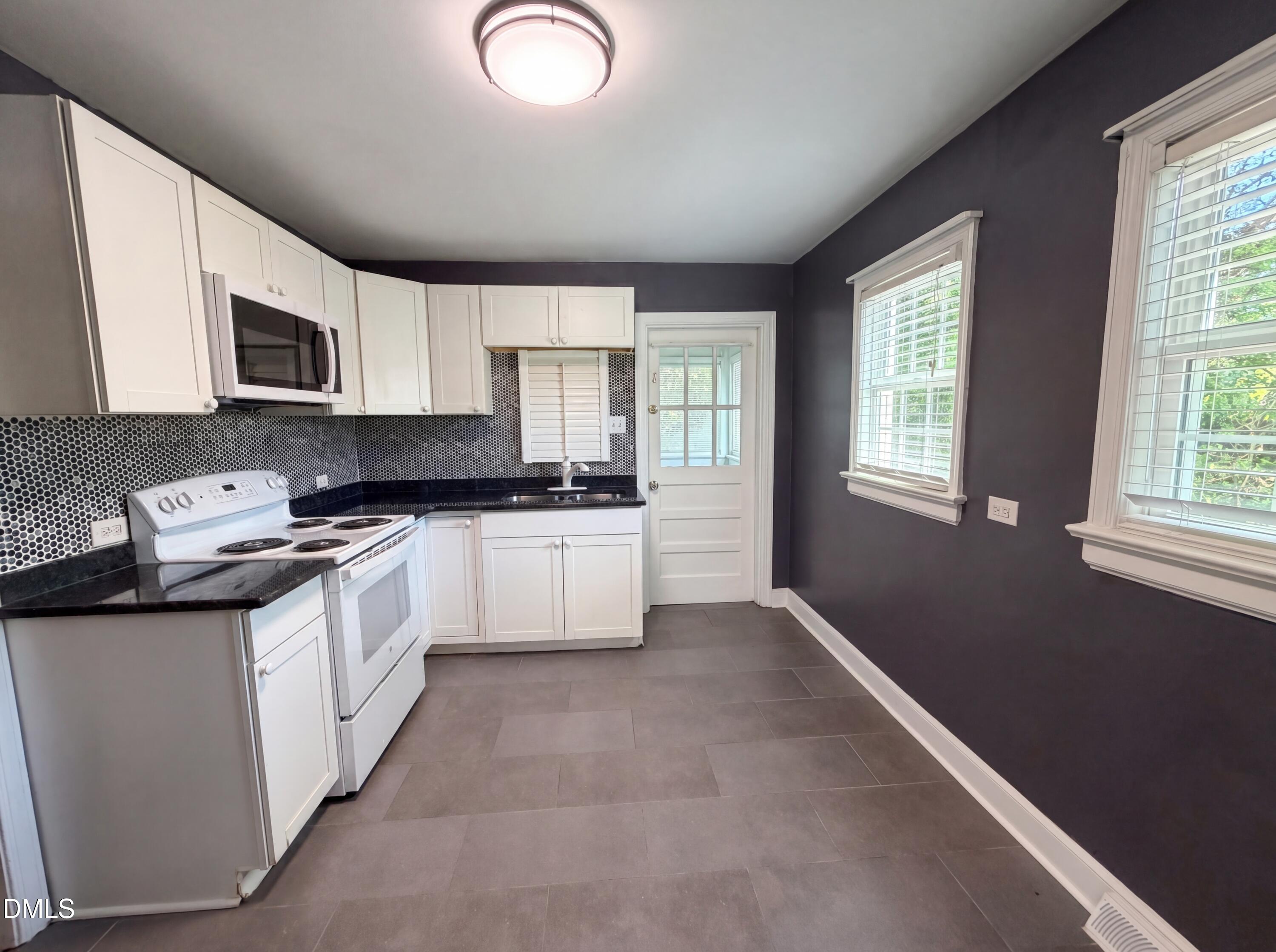 127 Nelson Street Durham, NC 27707 - Photo 2 of 16 listing_1