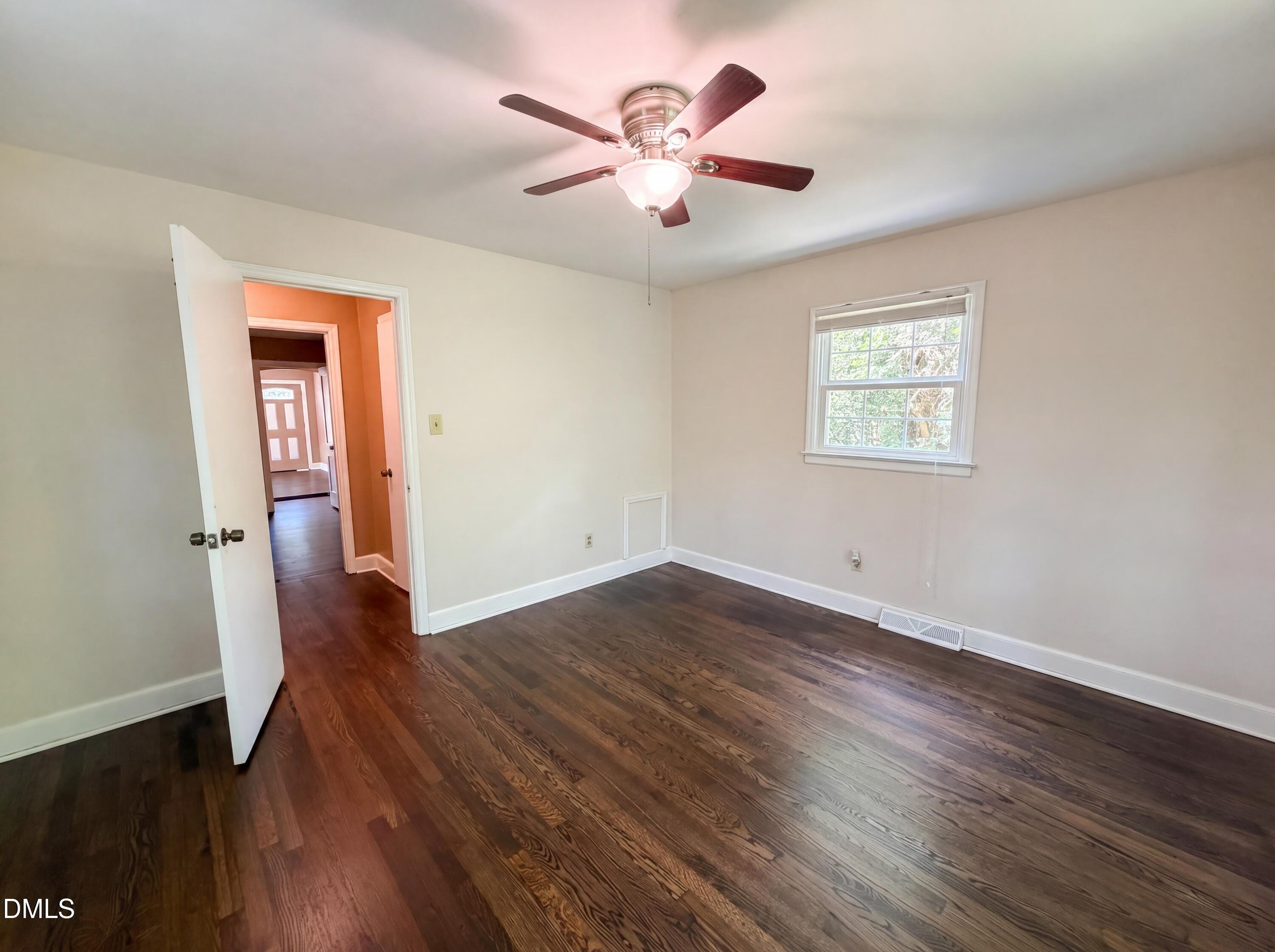 127 Nelson Street Durham, NC 27707 - Photo 9 of 16 listing_8