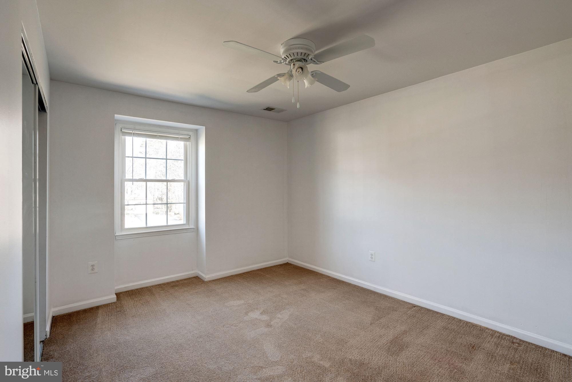 2315 Rosedown Drive Reston, VA 20191 - Photo 21 of 36