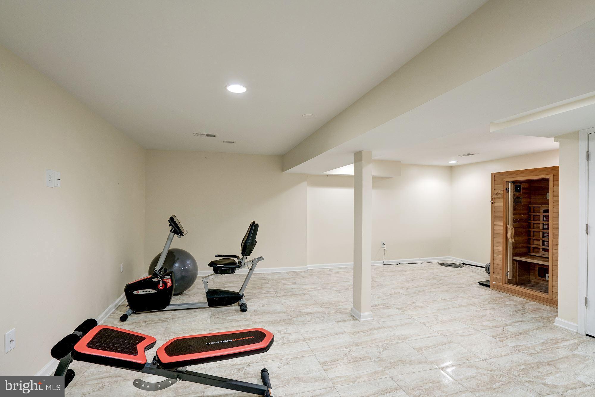 2315 Rosedown Drive Reston, VA 20191 - Photo 31 of 36