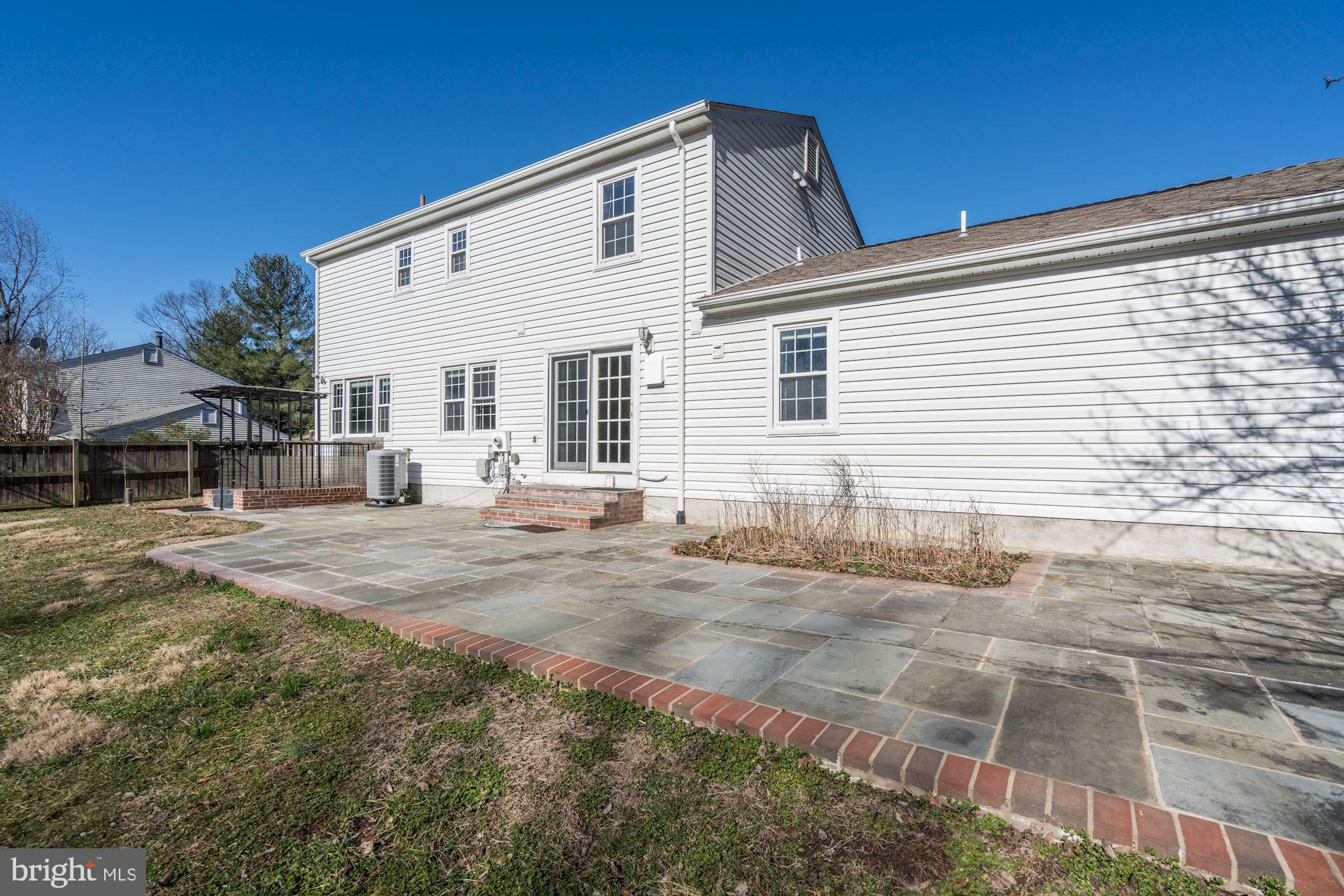 2315 Rosedown Drive Reston, VA 20191 - Photo 34 of 36