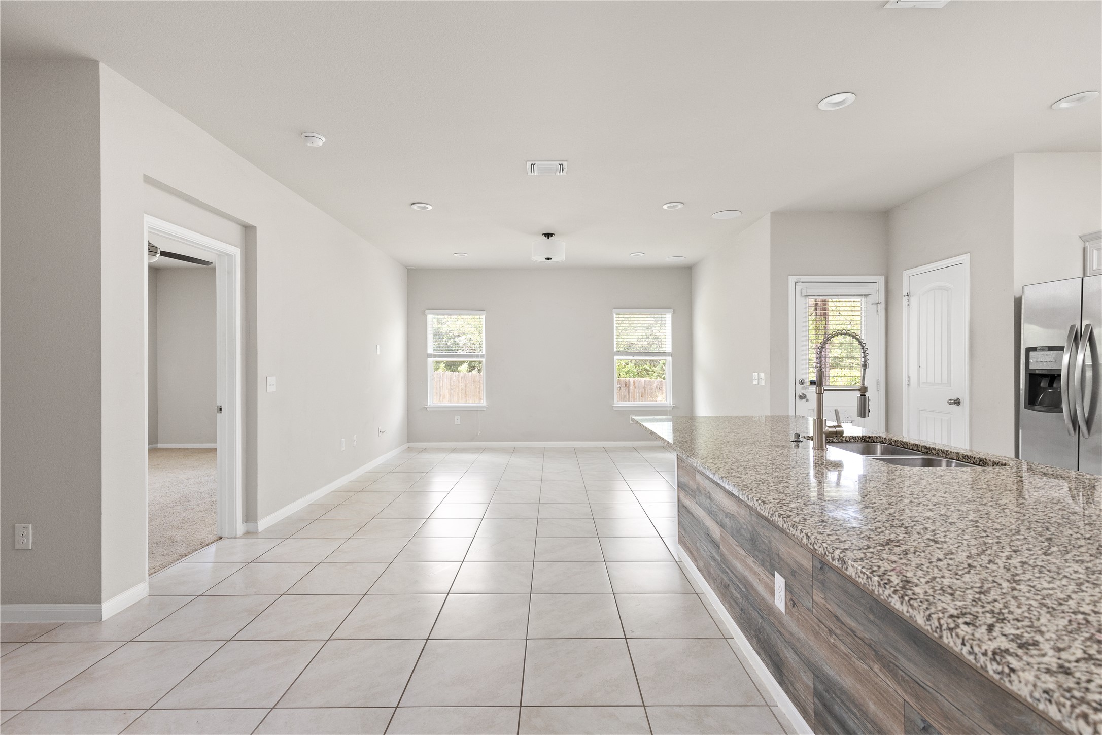 6601 Ranchito Drive Austin, TX 78744 - Photo 11 of 28