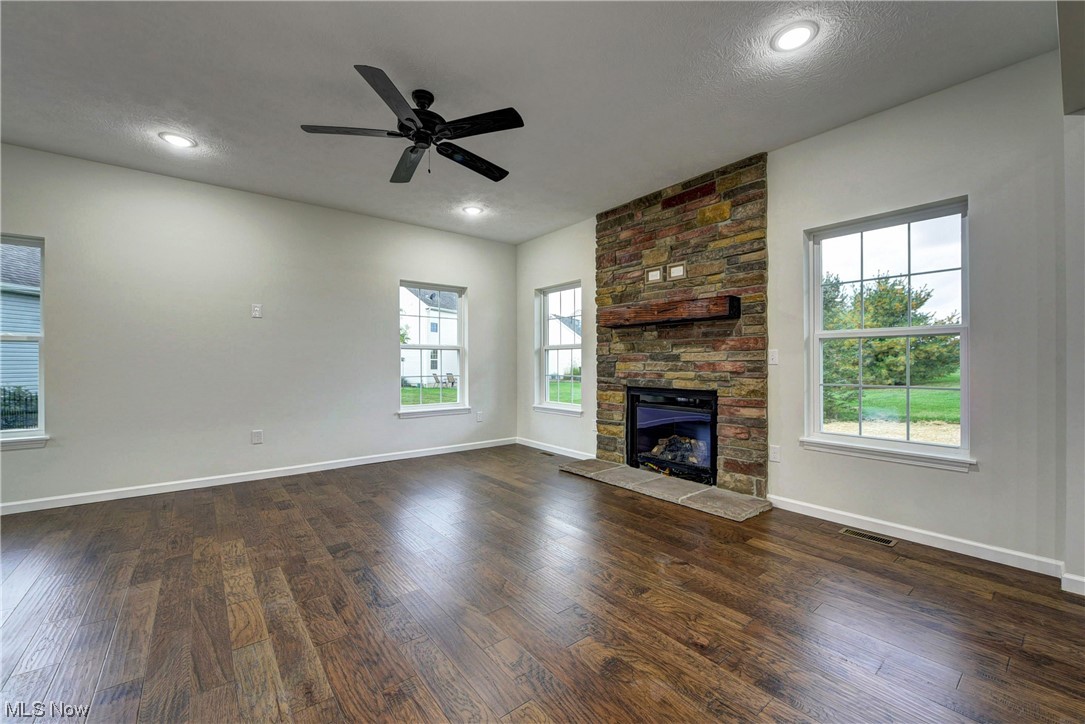609 Rundle Street Lagrange, OH 44050 - Photo 13 of 35 Gallery Image 13