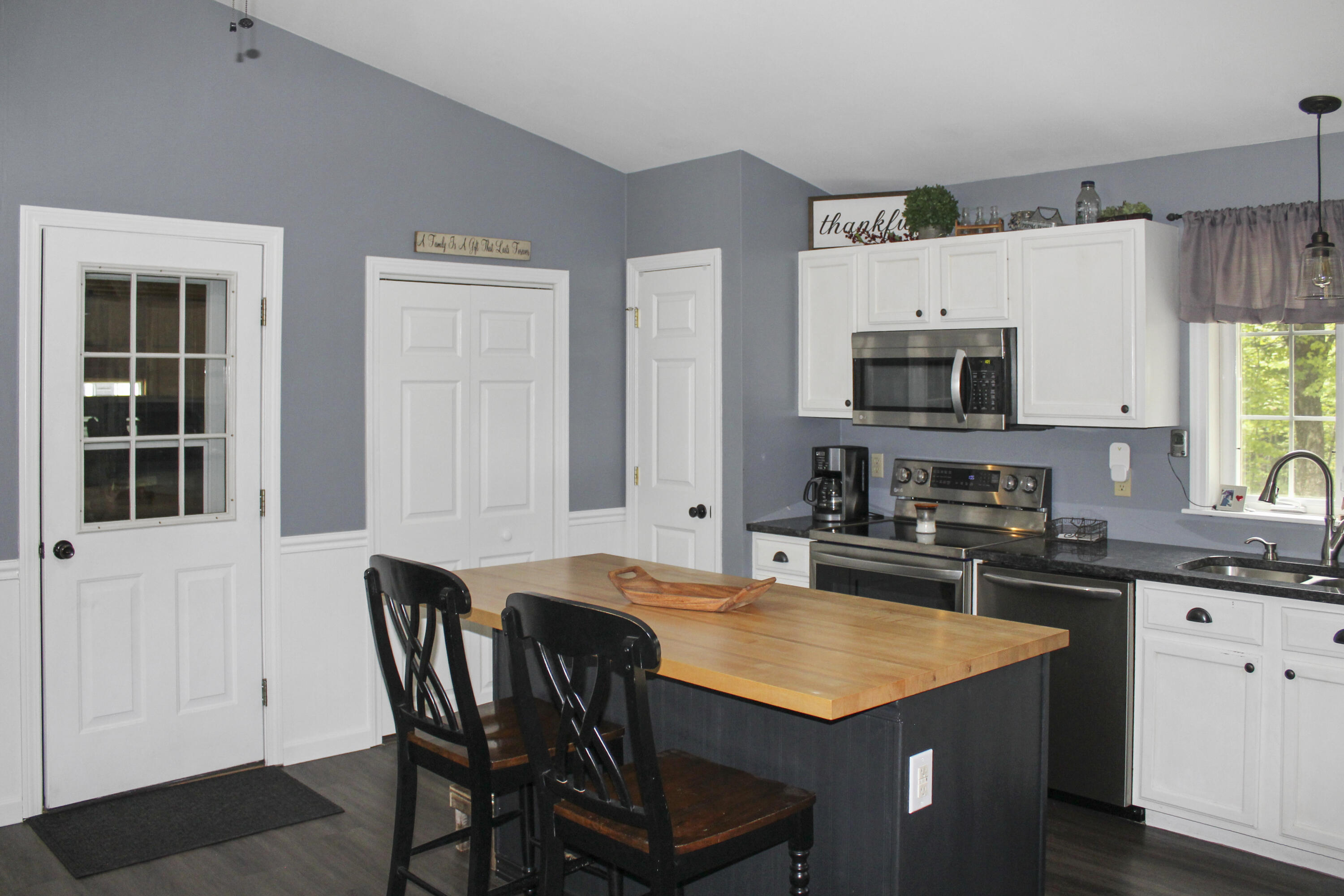 174 Raymond Hill Road Raymond, ME 04071 - Photo 14 of 55 IMG_5665