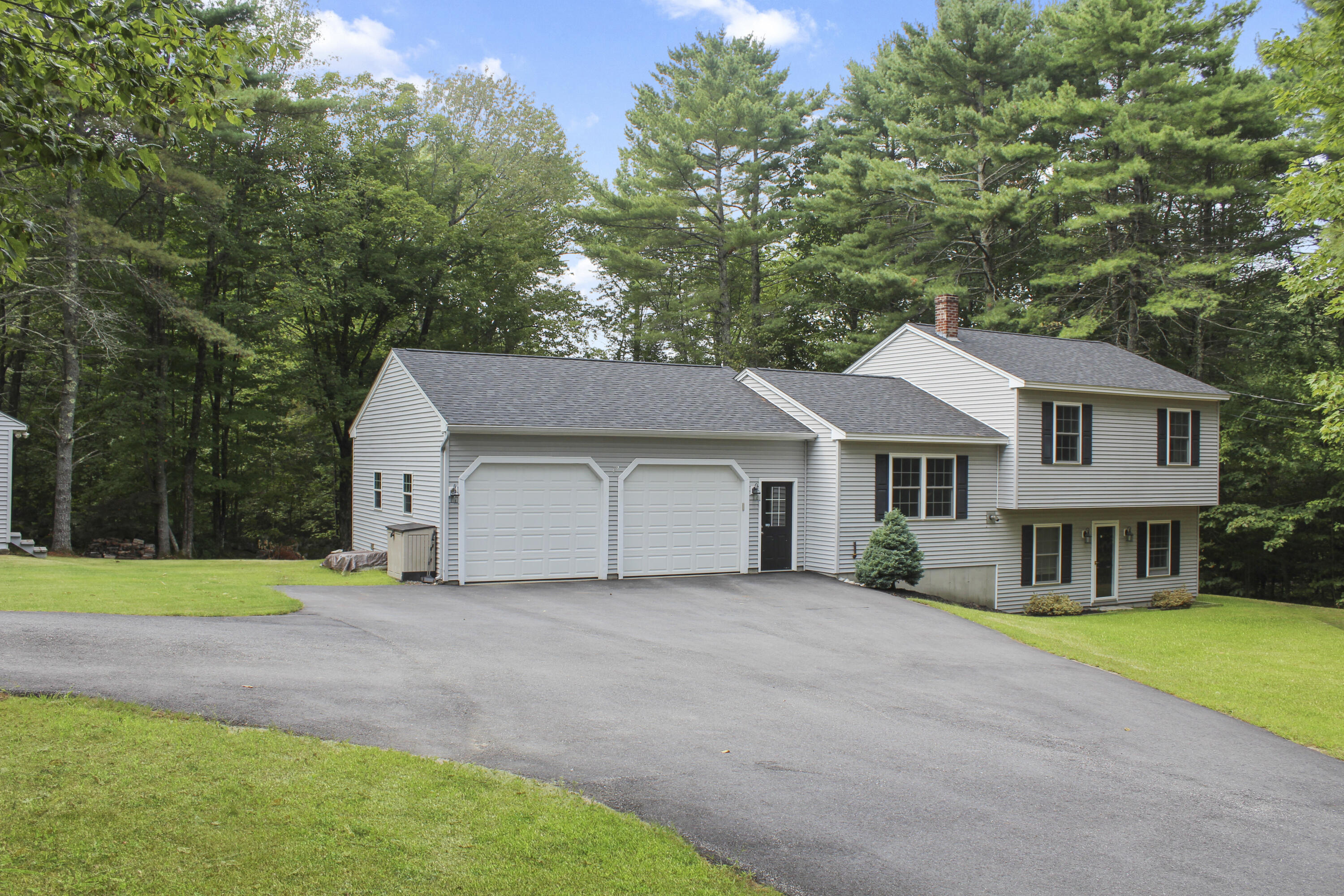 174 Raymond Hill Road Raymond, ME 04071 - Photo 3 of 55 IMG_5736