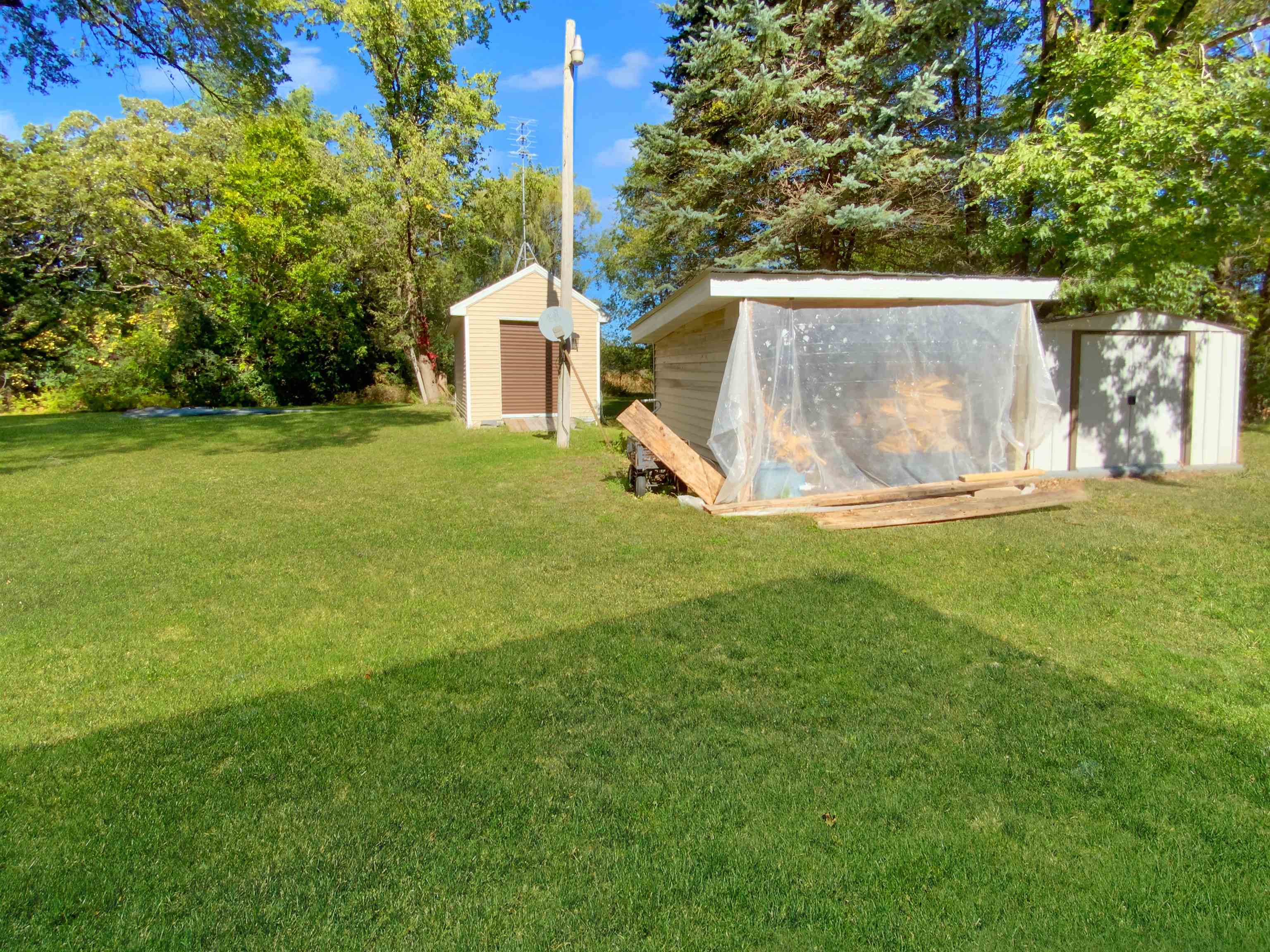 W11160 Apache Road Plainfield, WI 54966 - Photo 36 of 44