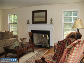 185 Beaumont Road Devon, PA 19333 - Photo 5 of 12 Living Room
