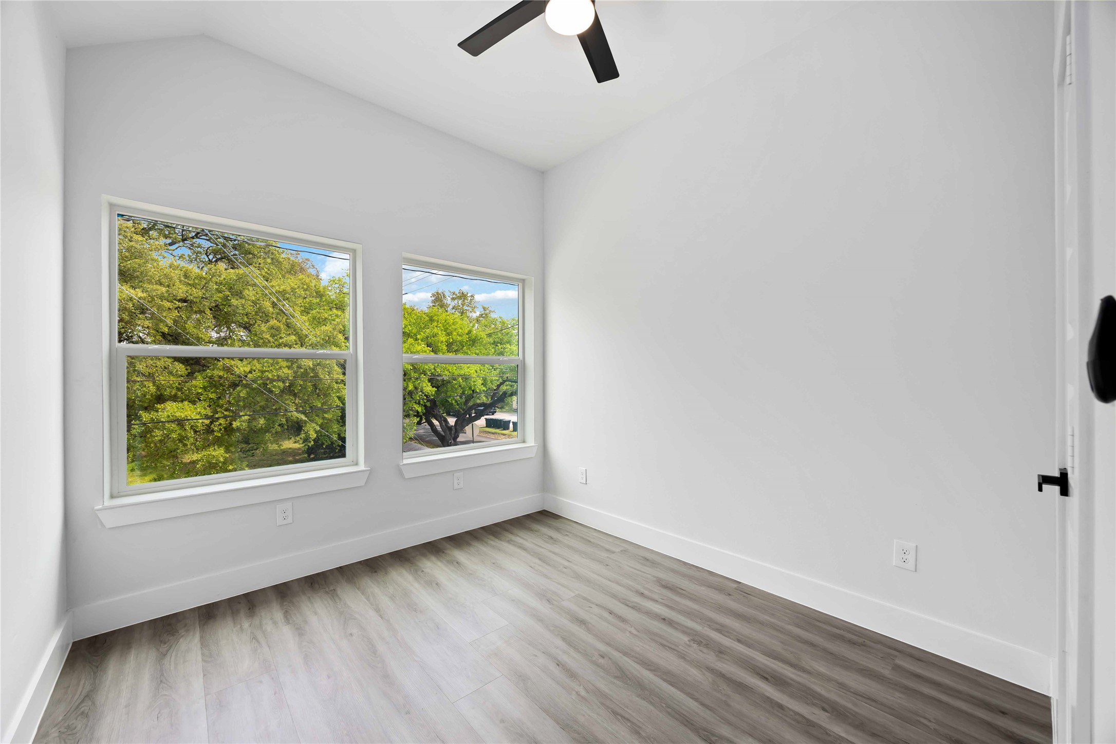 2301 Staples Street Houston, TX 77026 - Photo 15 of 31