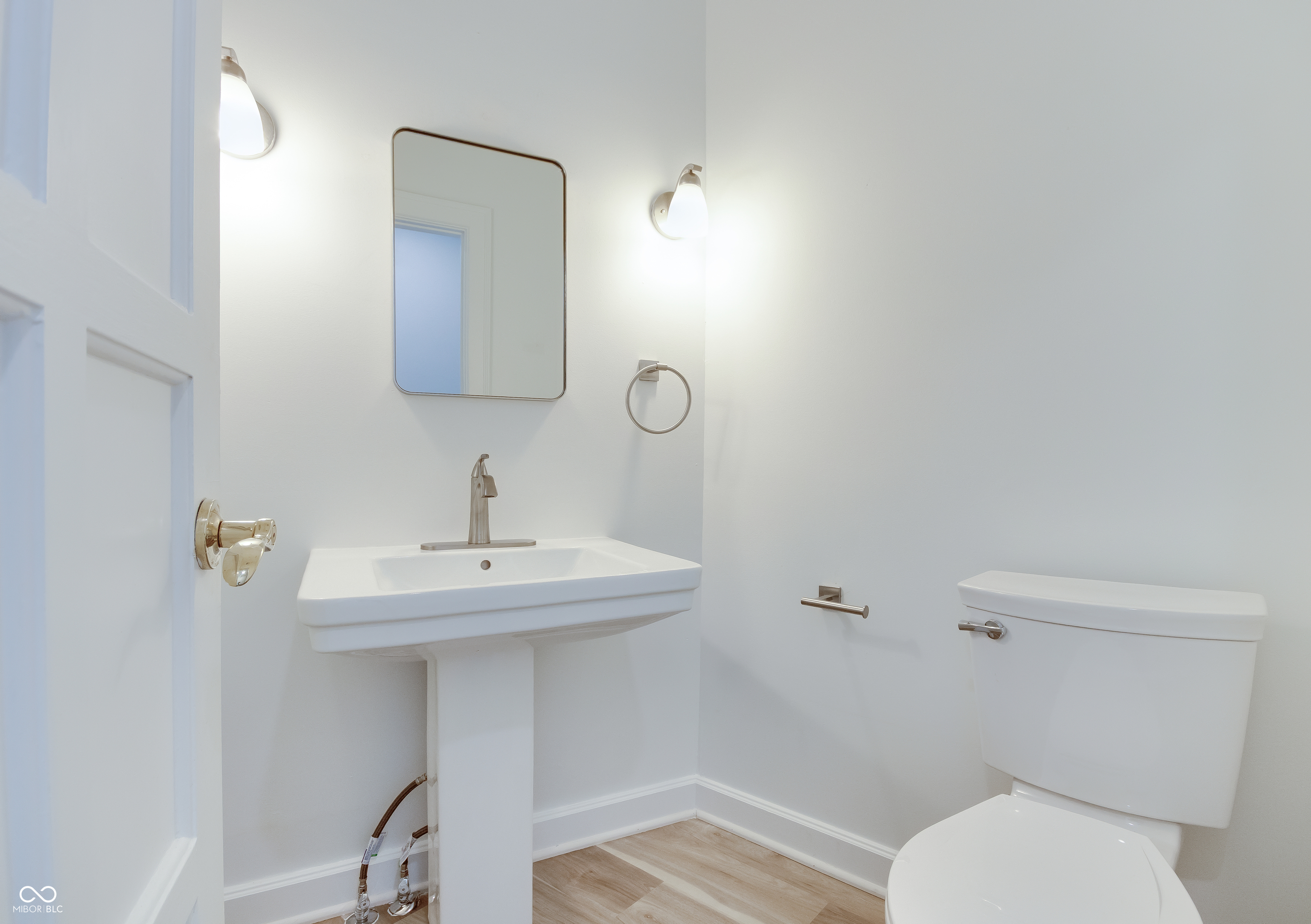 6502 Allisonville Road Indianapolis, IN 46220 - Photo 21 of 40