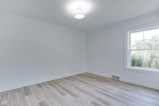 $848,000 | 6502 Allisonville Road, Indianapolis, IN 46220