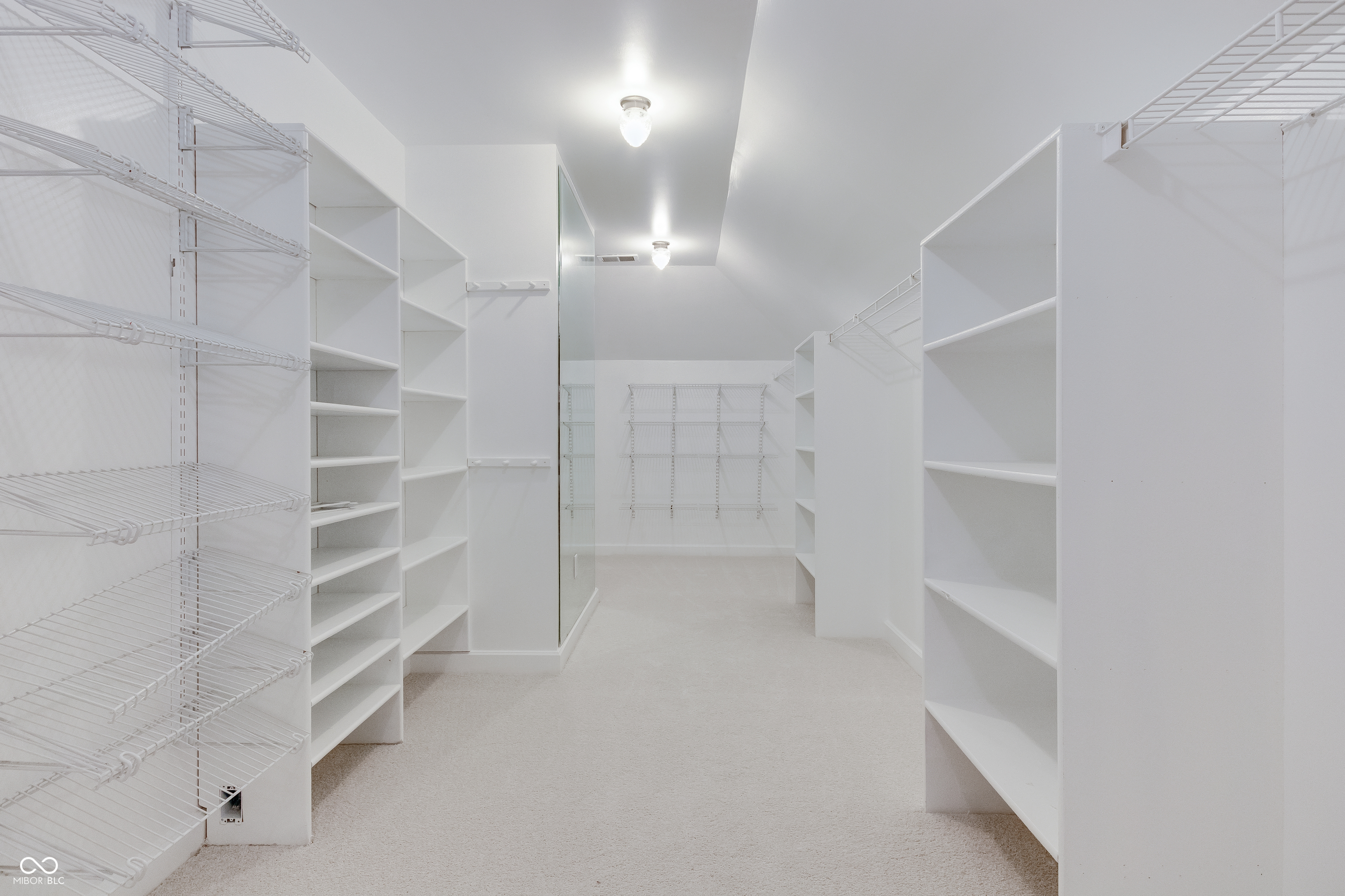 6502 Allisonville Road Indianapolis, IN 46220 - Photo 35 of 40