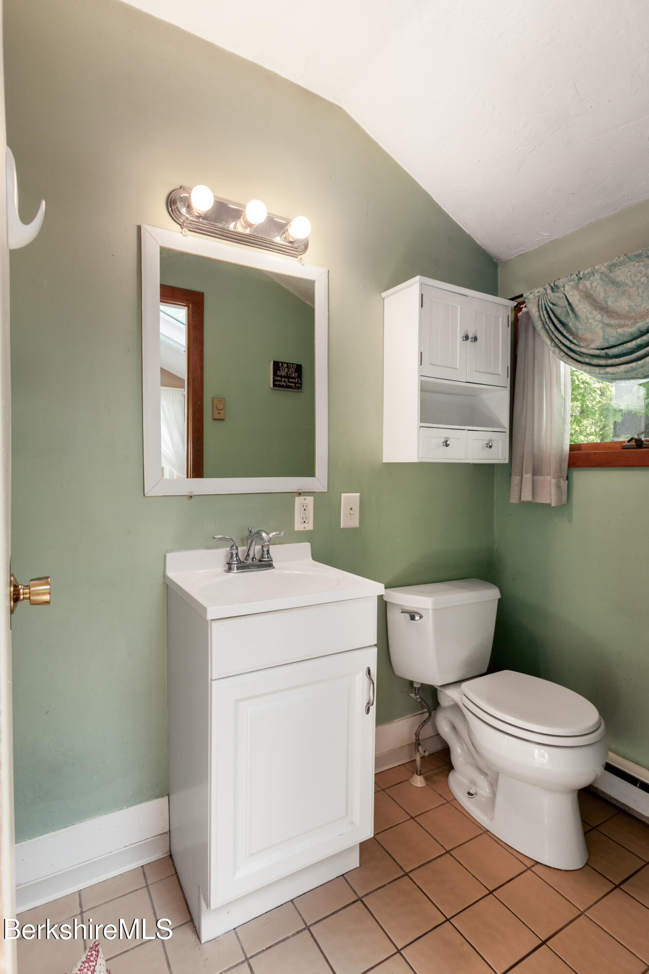 818 Partridge Road Lanesborough, MA 01237 - Photo 34 of 56 Primary Bathroom