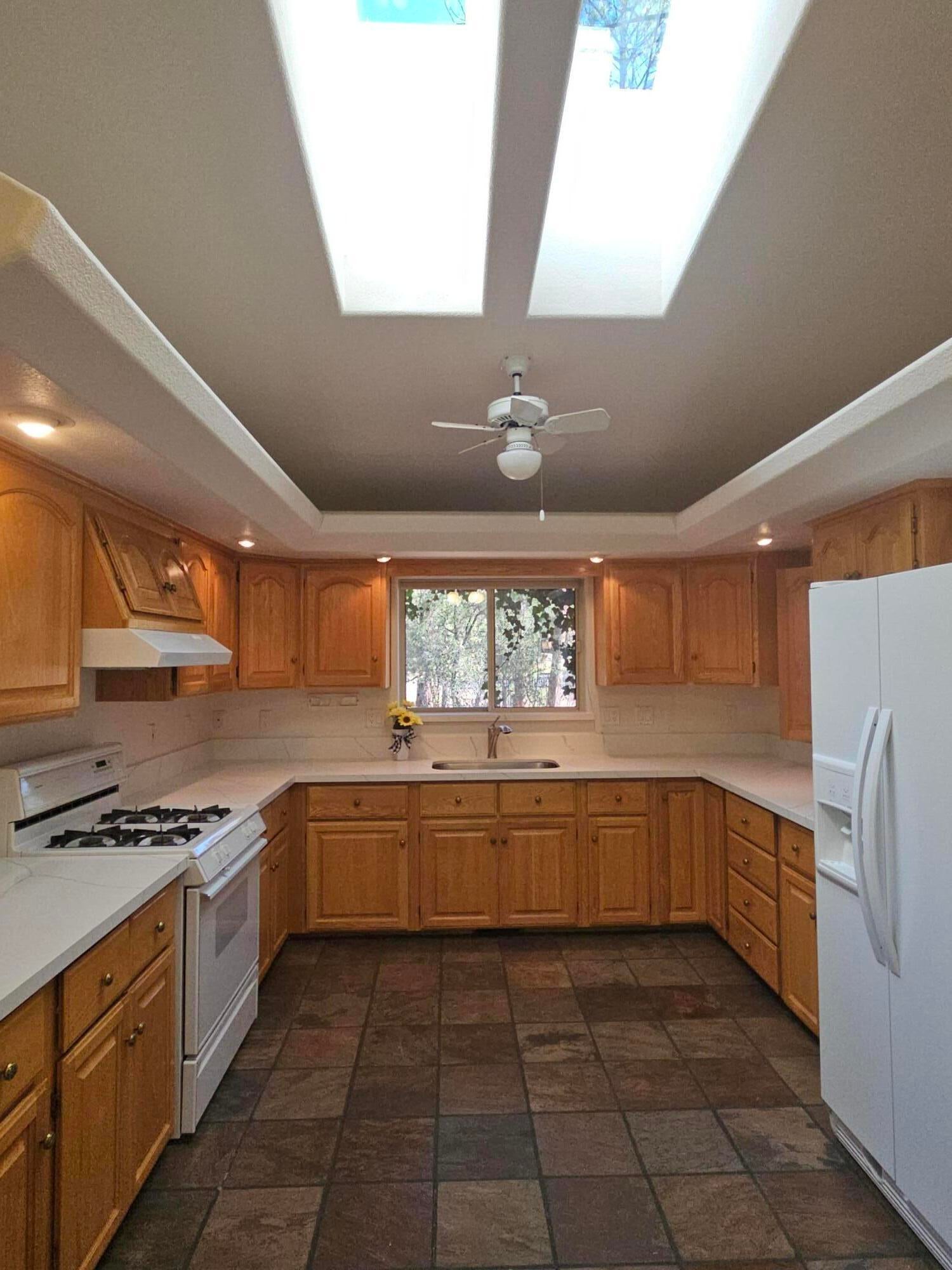 3638 Whispering Pines Road Pine, AZ 85544 - Photo 11 of 33 Gallery Image 11