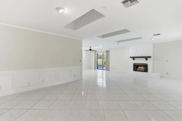 $675,000 | 5151 Southeast Burning Tree Circle, Stuart, FL 34997