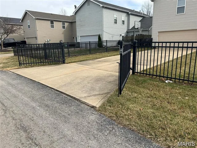 $2,350 | 487 Boardwalk Springs Place, O'Fallon, MO 63368