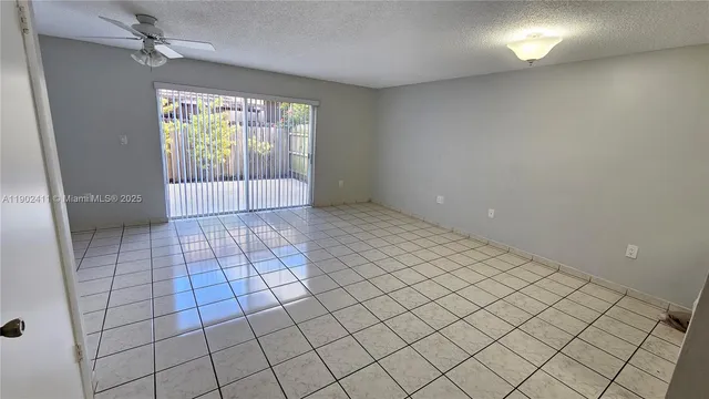 $2,400 | 8079 Northwest 8th Street, Unit 9, Miami, FL 33126