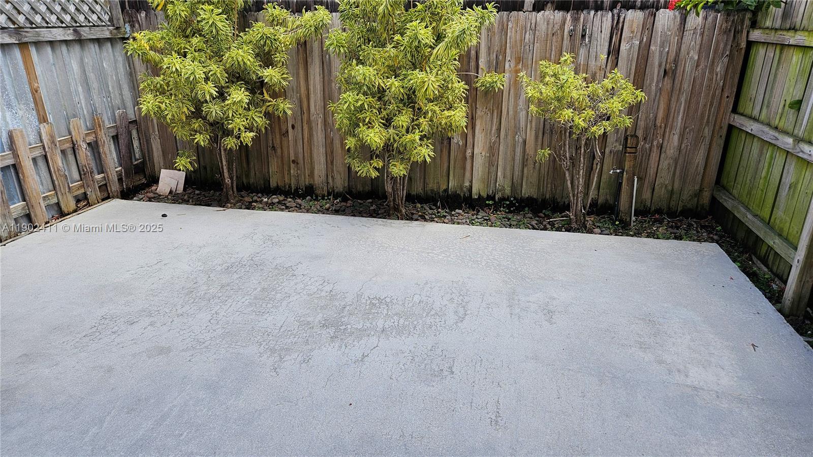 8079 Northwest 8th Street, Unit 9 Miami, FL 33126 - Photo 14 of 42