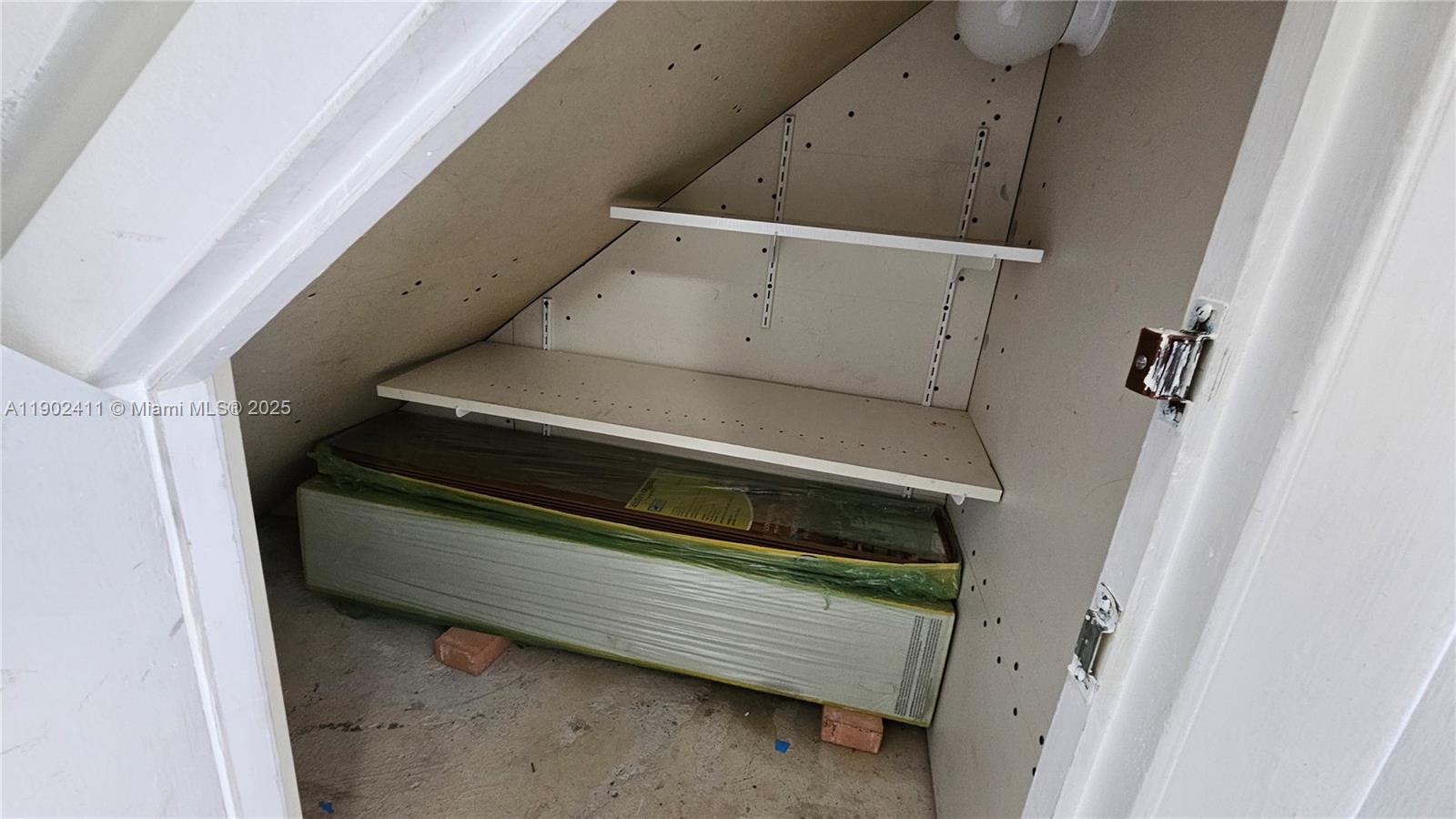 8079 Northwest 8th Street, Unit 9 Miami, FL 33126 - Photo 39 of 42