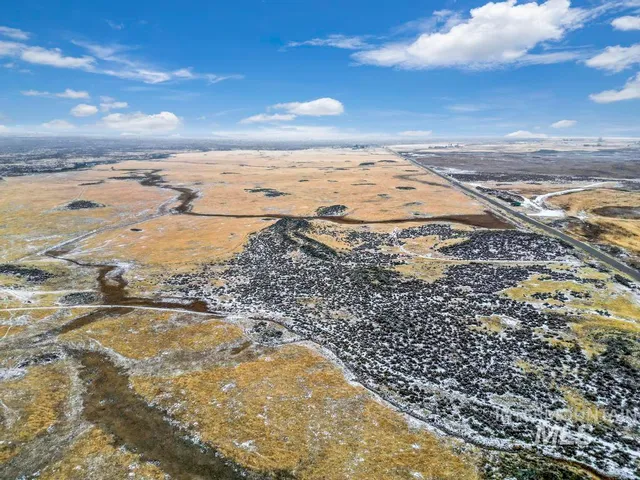 $200,000 | 350 East Approx 41.7 Acres (parcel A), Shoshone, ID 83352