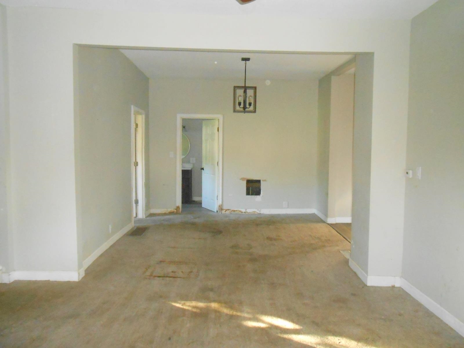 330 East Jones Street Warren, IN 46792 - Photo 9 of 20