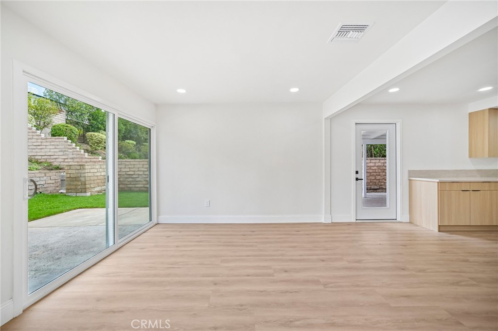 19259 Ludlow Street Porter Ranch, CA 91326 - Photo 18 of 71 Gallery Image 18