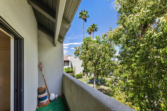 1150 East Amado Road, Unit 8A2 Palm Springs, CA 92262 - Photo 11 of 21 second patio