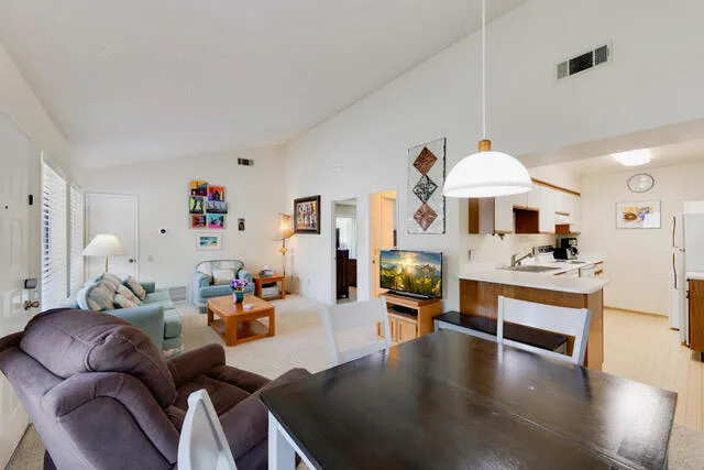 $229,000 | 1150 East Amado Road, Unit 8A2, Palm Springs, CA 92262