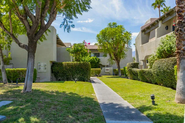 $229,000 | 1150 East Amado Road, Unit 8A2, Palm Springs, CA 92262